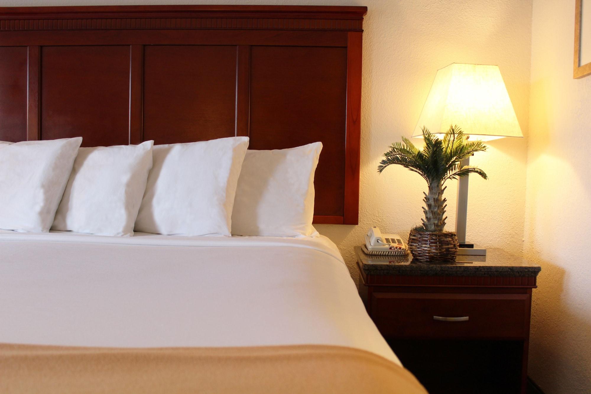 Rodeway Inn Santa Clara Bagian luar foto